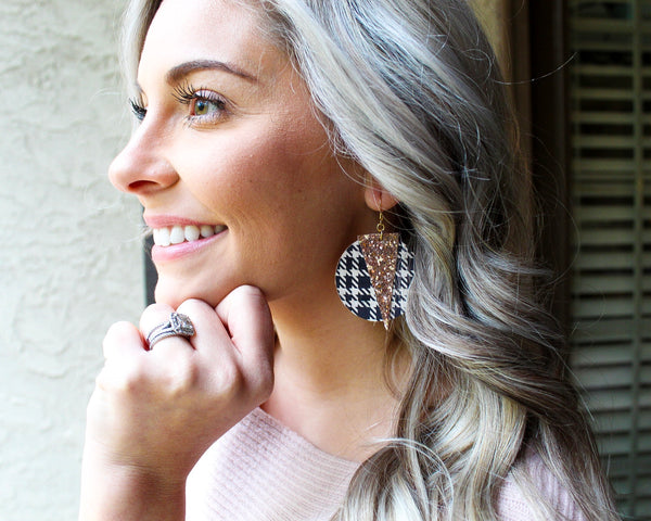 Black Hounds Tooth Print and Rose Gold Glitter Disc Earrings