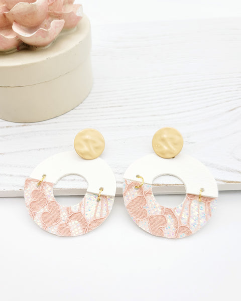 2-toned White and Pink Lace Glitter Open Disc Earrings