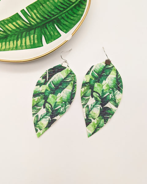 Green Palm Leaf Print Fringe Feather Earrings